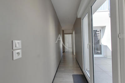 Appartement - 91 m² - 5 pièces