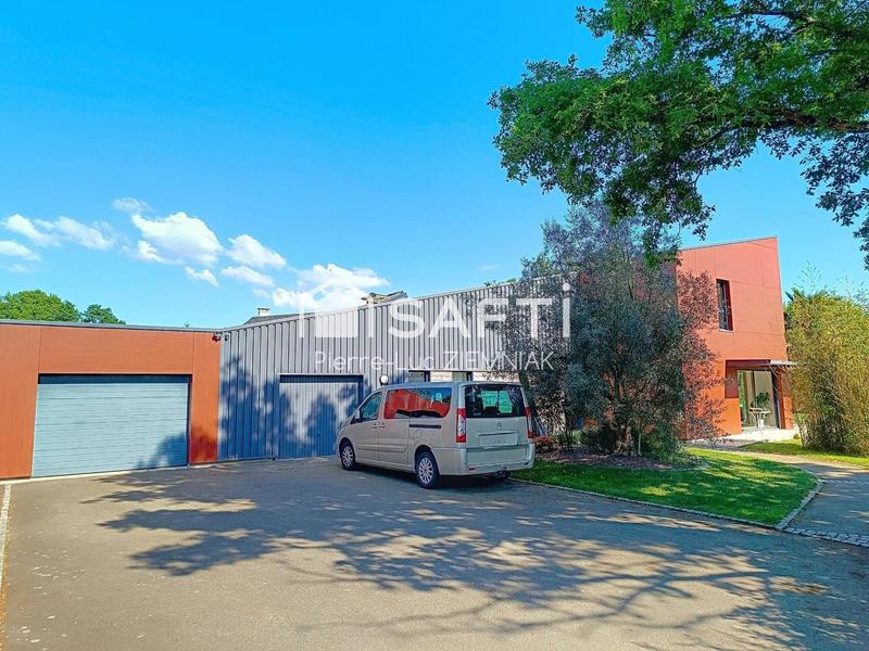 Maison - 186 m² - 7 pièces