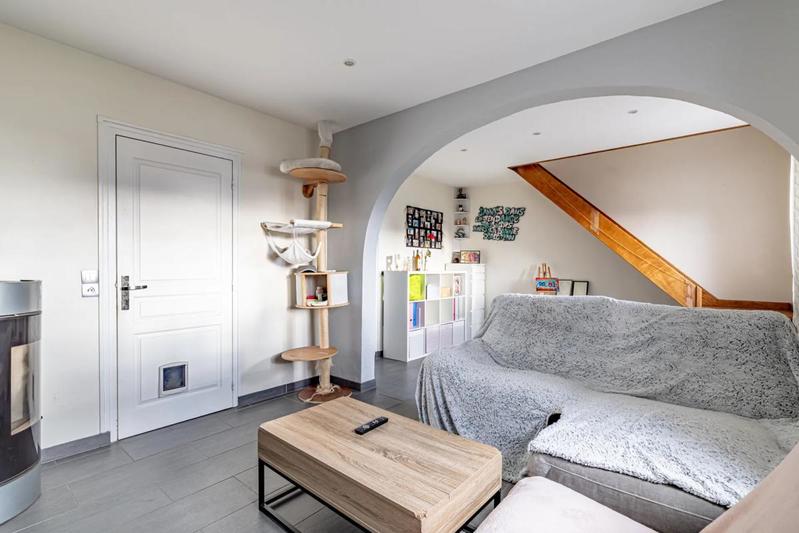 Maison - 95 m² - 5 pièces