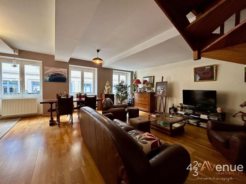 Appartement - 141 m² - 5 pièces