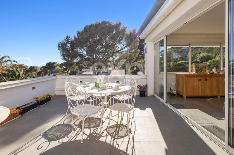 Appartement - 87 m² - 3 pièces