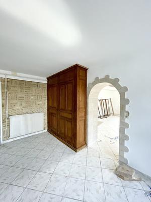 Maison - 350 m² - 9 pièces