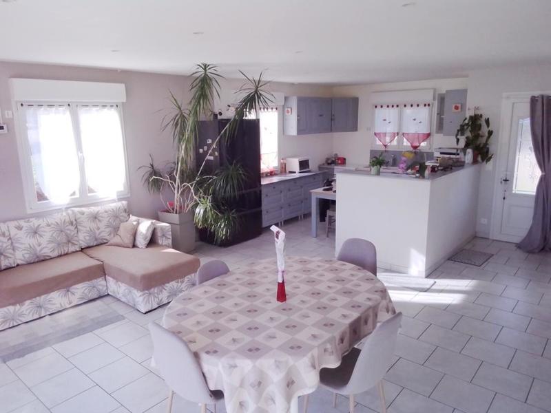 Maison - 97 m² - 5 pièces