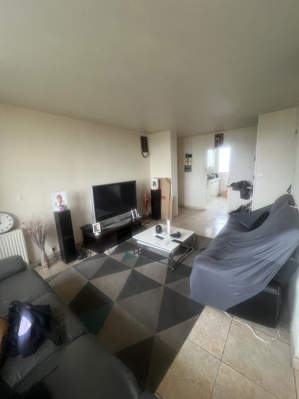 Appartement - 77 m² - 4 pièces