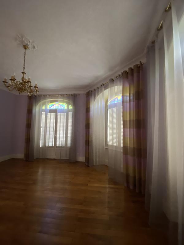 Appartement - 155 m² - 4 pièces