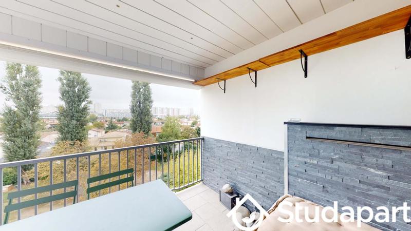 Chambre - 11 m² - 1 pièce