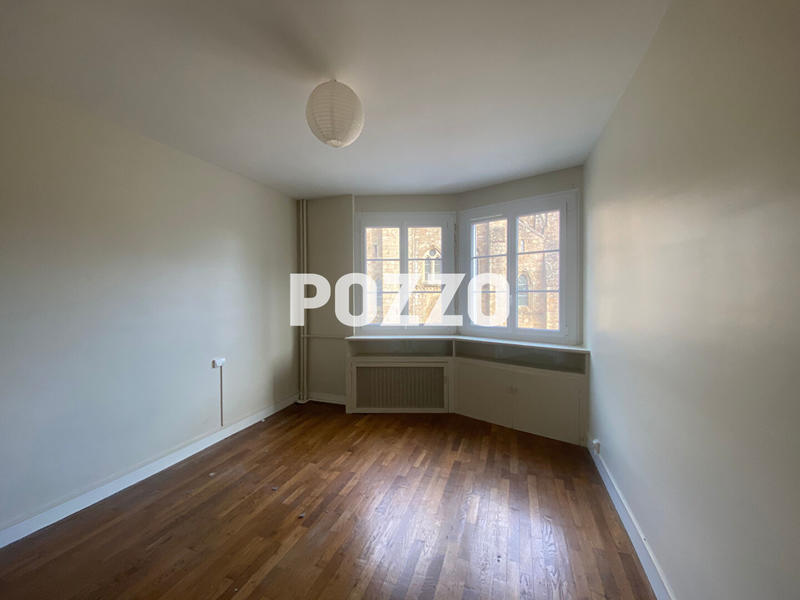 Appartement - 81 m² - 3 pièces
