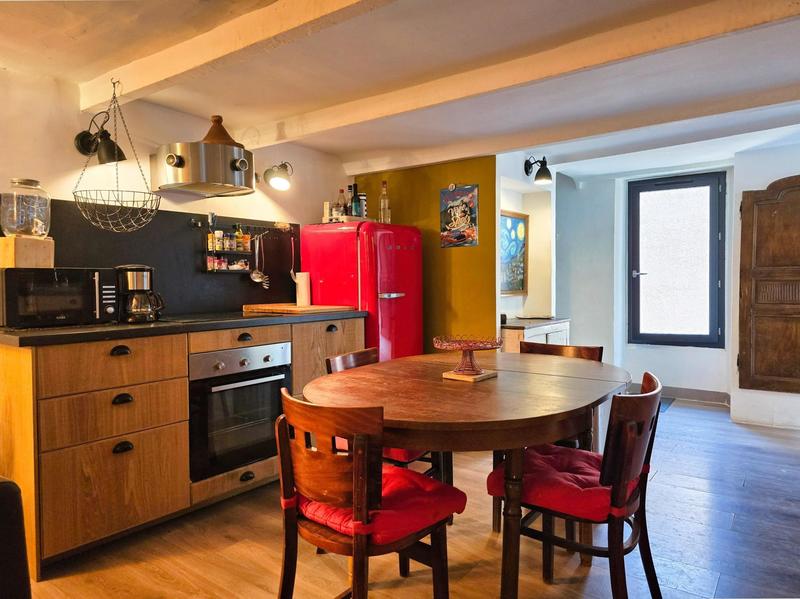 Maison - 85 m² - 5 pièces