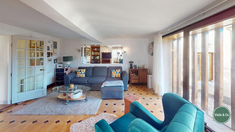 Maison ancienne - 333 m² - 15 pièces