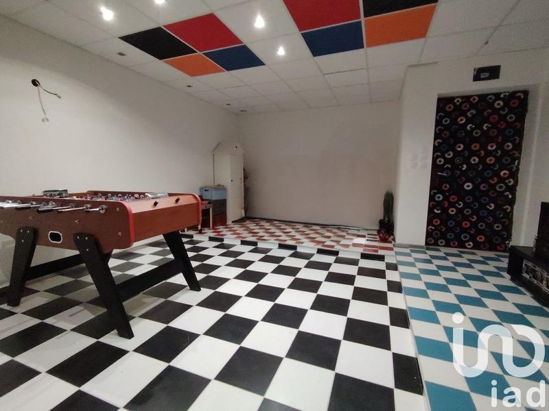 Maison - 237 m² - 5 pièces