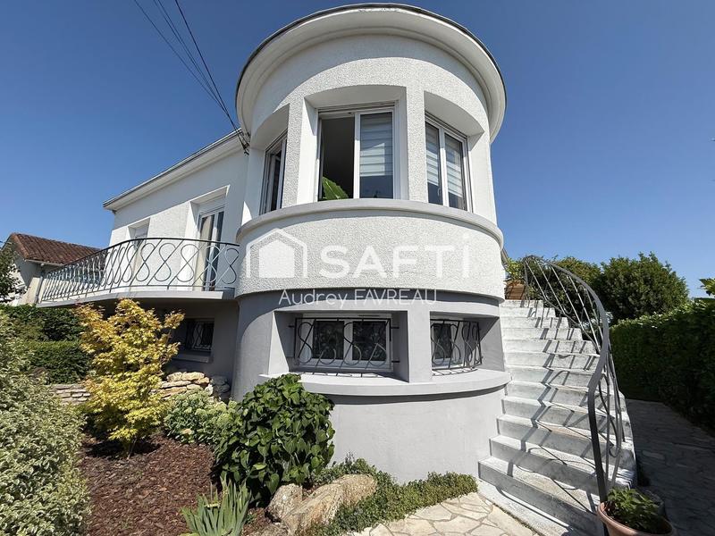 Maison - 168 m² - 5 pièces