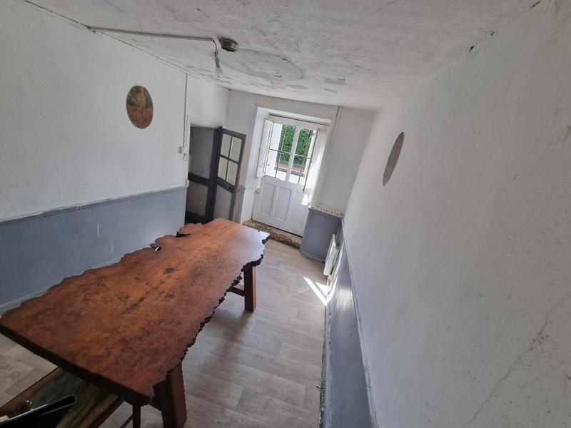 Maison - 266 m² - 5 pièces