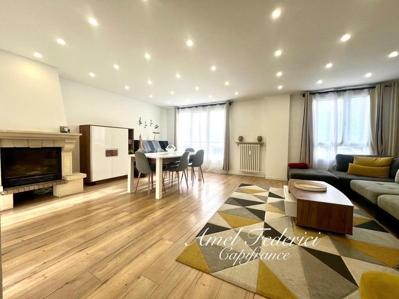 Appartement - 92 m² - 5 pièces