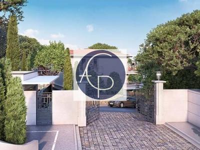 Appartement - 134 m² - 5 pièces