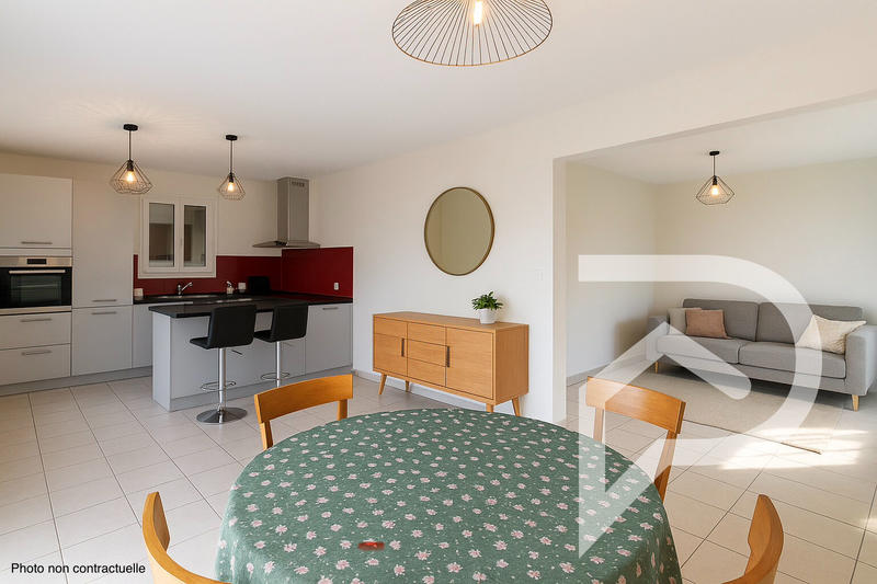 Maison - 99 m² - 4 pièces