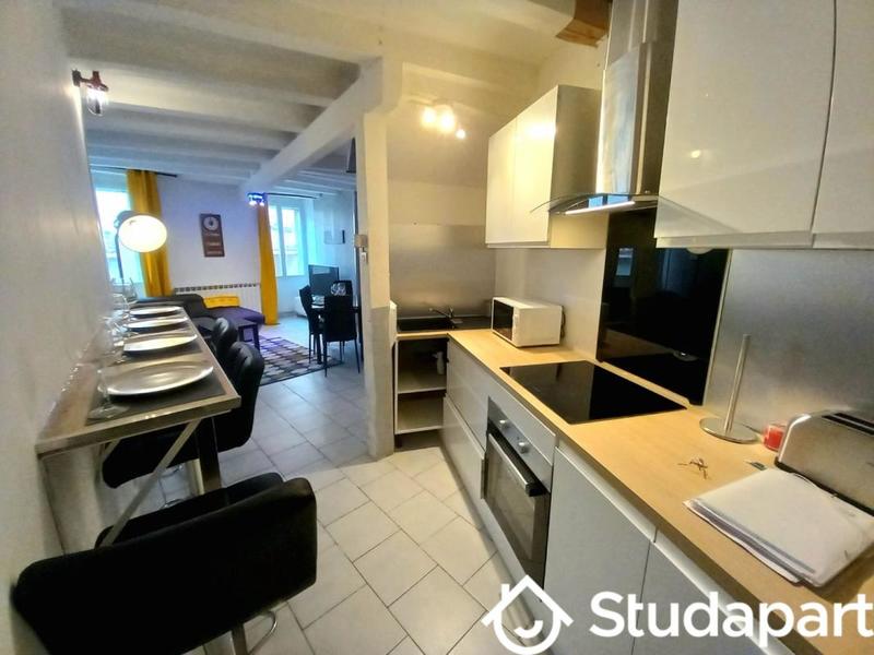 Chambre - 12 m² - 1 pièce