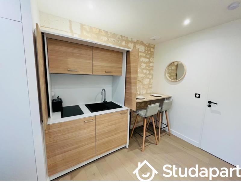 Chambre - 27 m² - 1 pièce