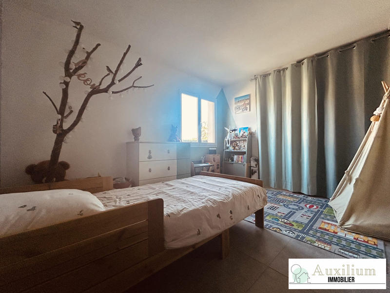 Villa - 174 m² - 6 pièces