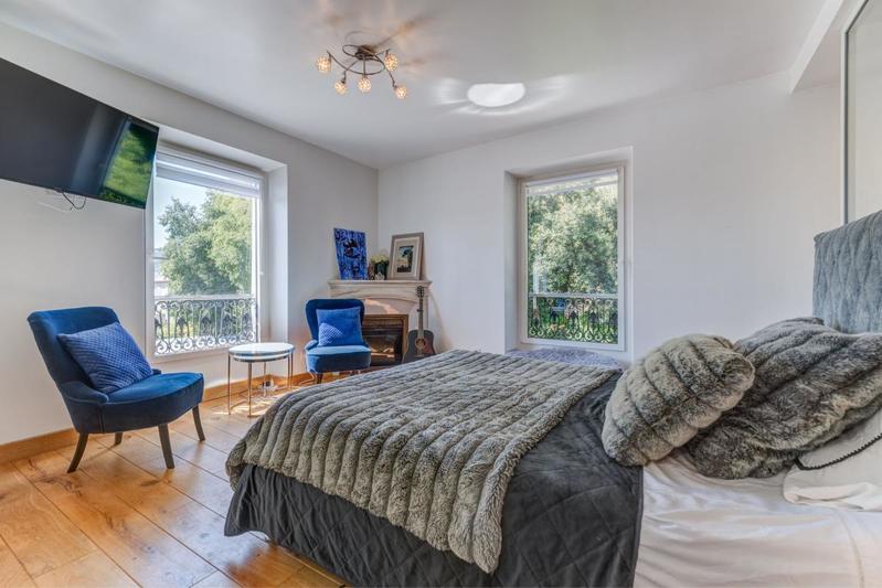 Appartement - 132 m² - 4 pièces