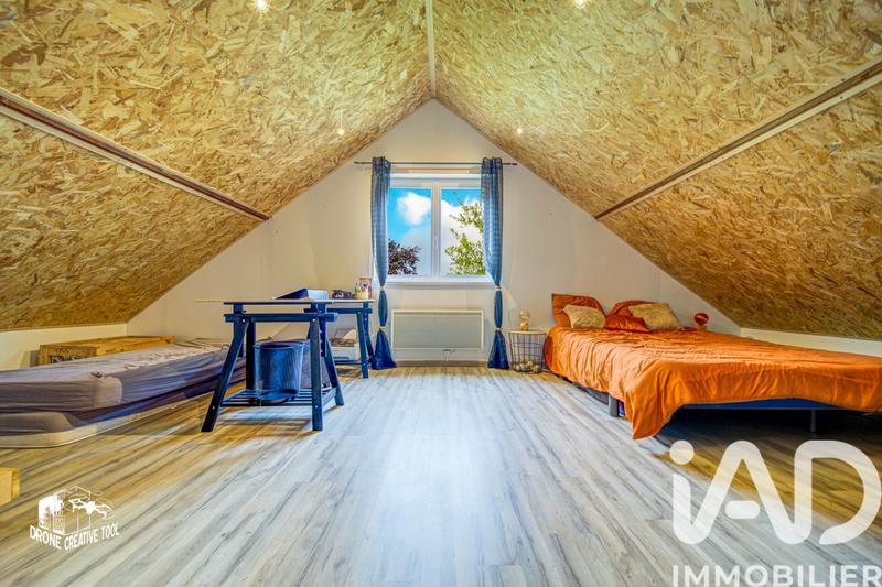 Maison - 136 m² - 8 pièces