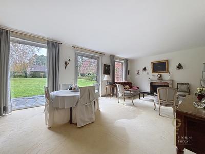 Maison - 187 m² - 7 pièces