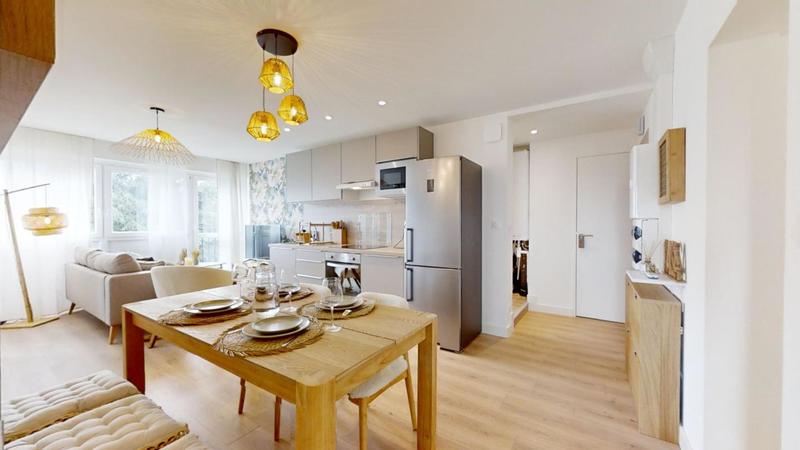 Appartement - 72 m² - 5 pièces