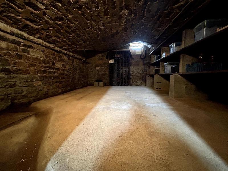 Maison - 297 m² - 10 pièces