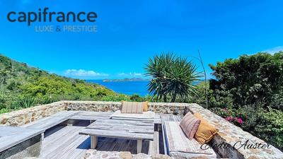 Propriété - 261 m² - 8 pièces