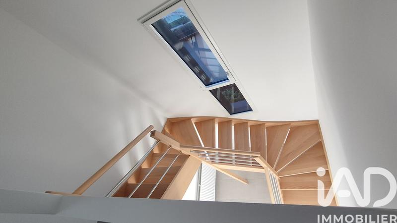 Maison - 98 m² - 4 pièces