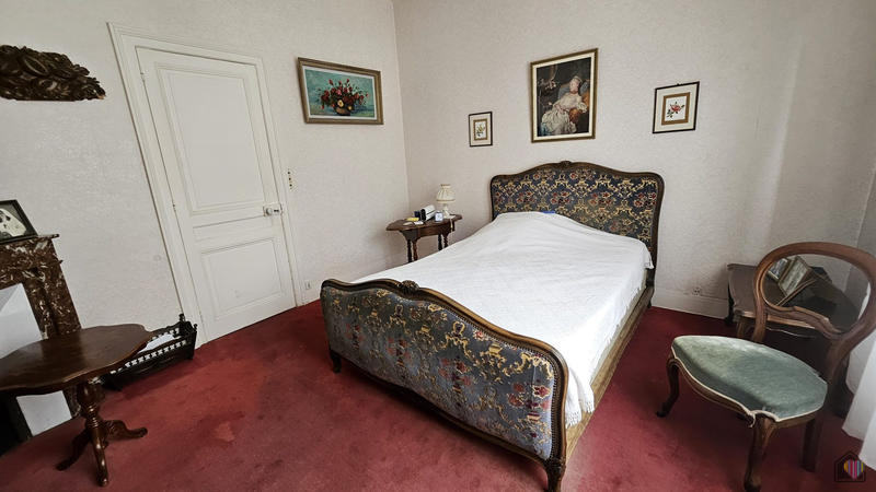 Maison - 151 m² - 6 pièces