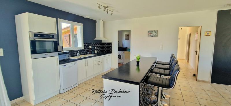 Maison - 143 m² - 6 pièces