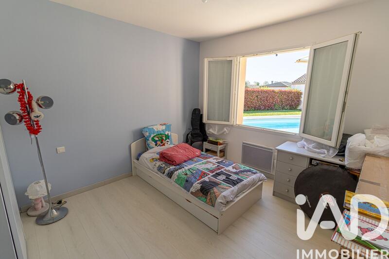 Maison - 138 m² - 5 pièces