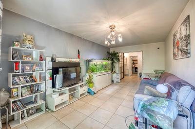 Appartement - 77 m² - 4 pièces