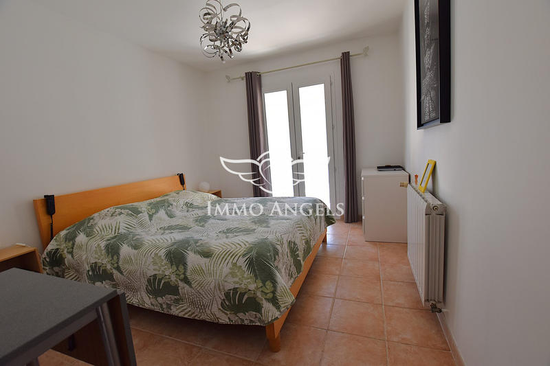 Villa - 206 m² - 9 pièces