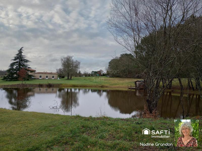 Maison - 208 m² - 9 pièces