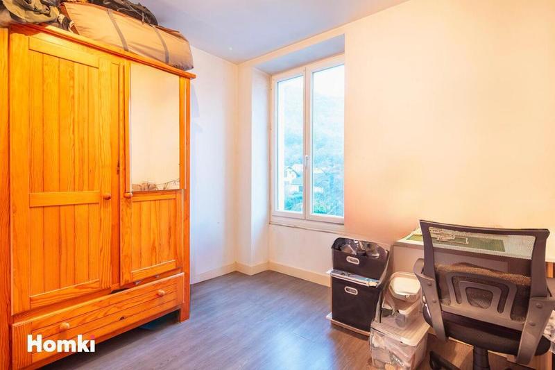 Maison - 150 m² - 8 pièces