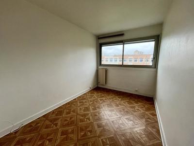 Appartement - 79 m² - 4 pièces