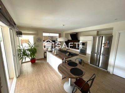 Villa - 205 m² - 5 pièces