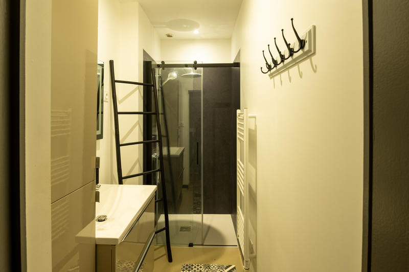 Immeuble - 330 m² - 14 pièces