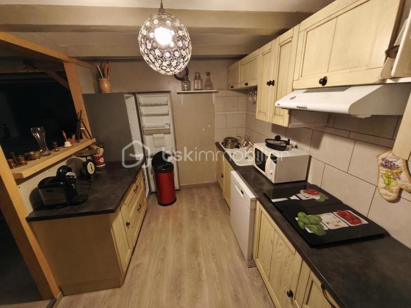 Corps de ferme - 574 m² - 15 pièces