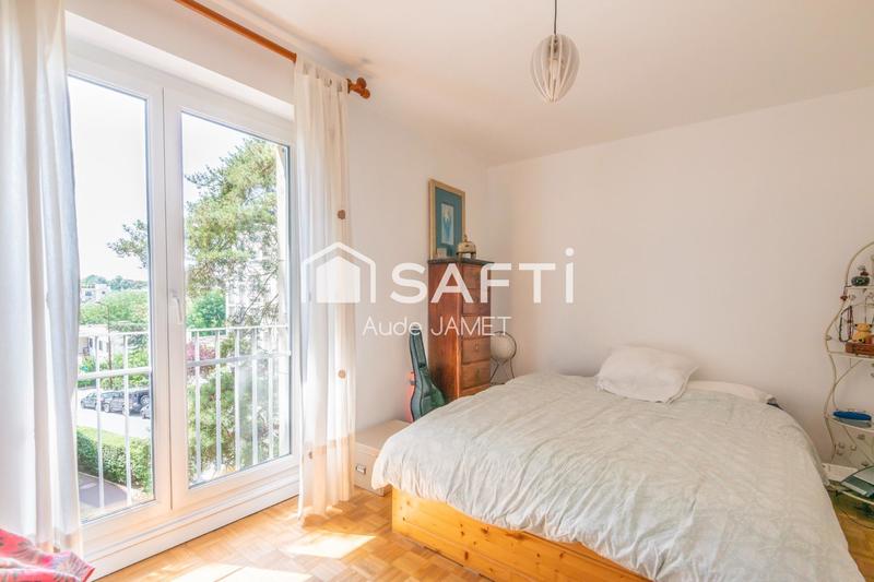 Appartement - 102 m² - 5 pièces