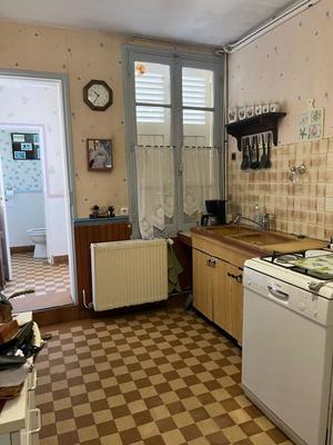 Maison - 95 m² - 4 pièces