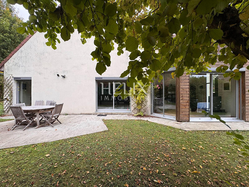 Maison - 153 m² - 7 pièces