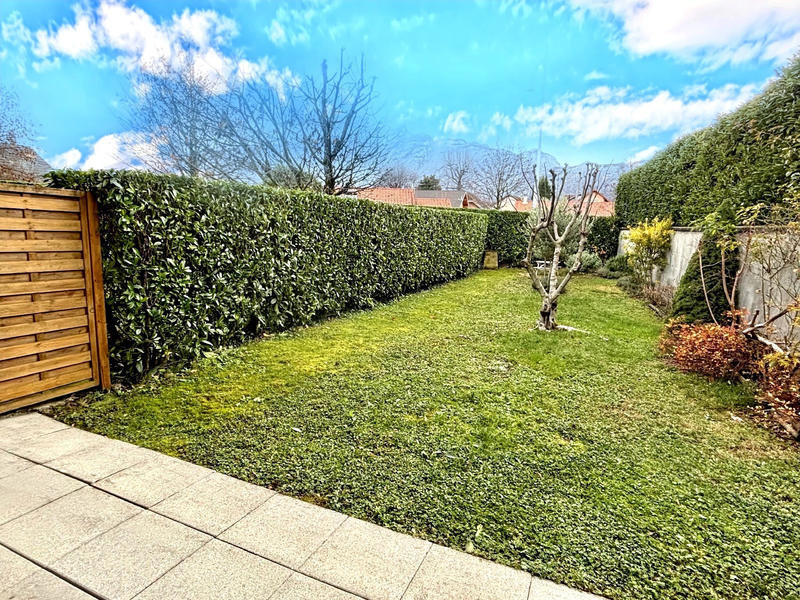 Appartement - 99 m² - 4 pièces