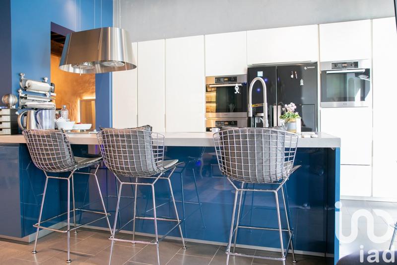 Maison de ville - 382 m² - 12 pièces