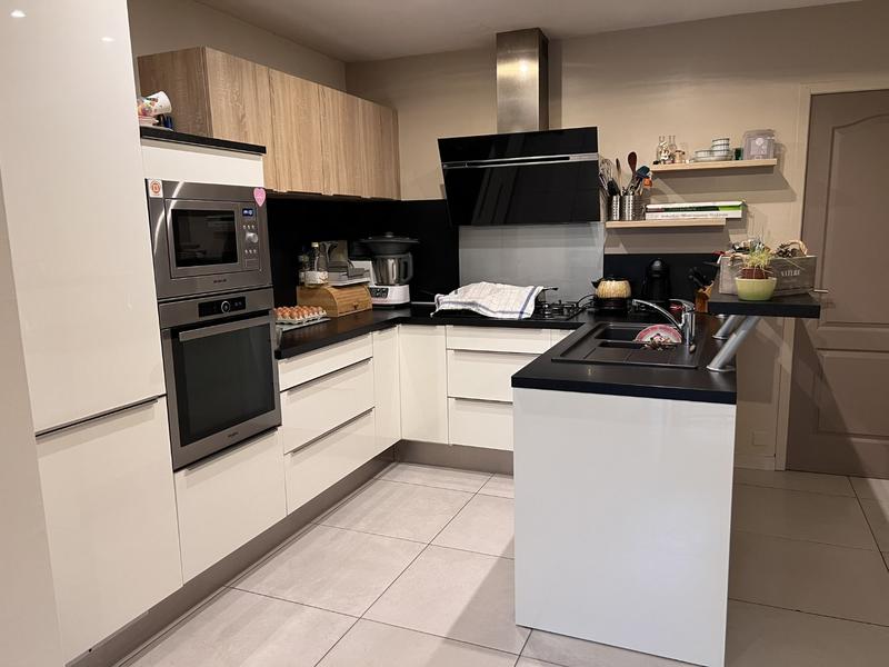 Corps de ferme - 425 m² - 12 pièces