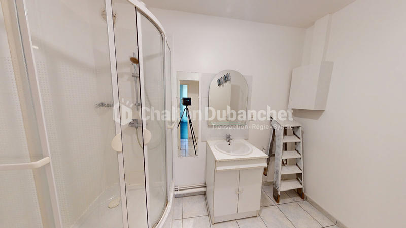 Appartement - 221 m² - 8 pièces