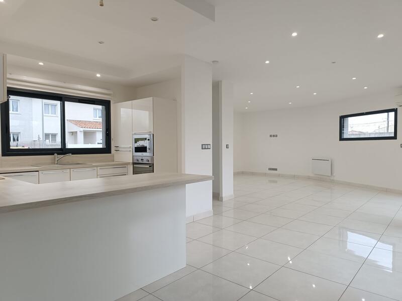 Villa - 144 m² - 5 pièces