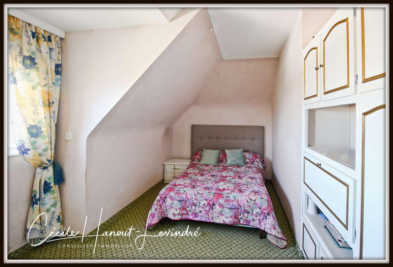 Maison - 165 m² - 7 pièces