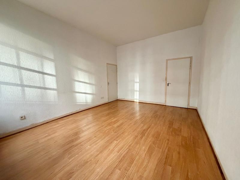Appartement - 70 m² - 2 pièces